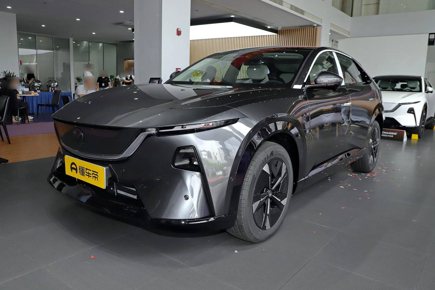  Mazda EZ-60 Hybrid