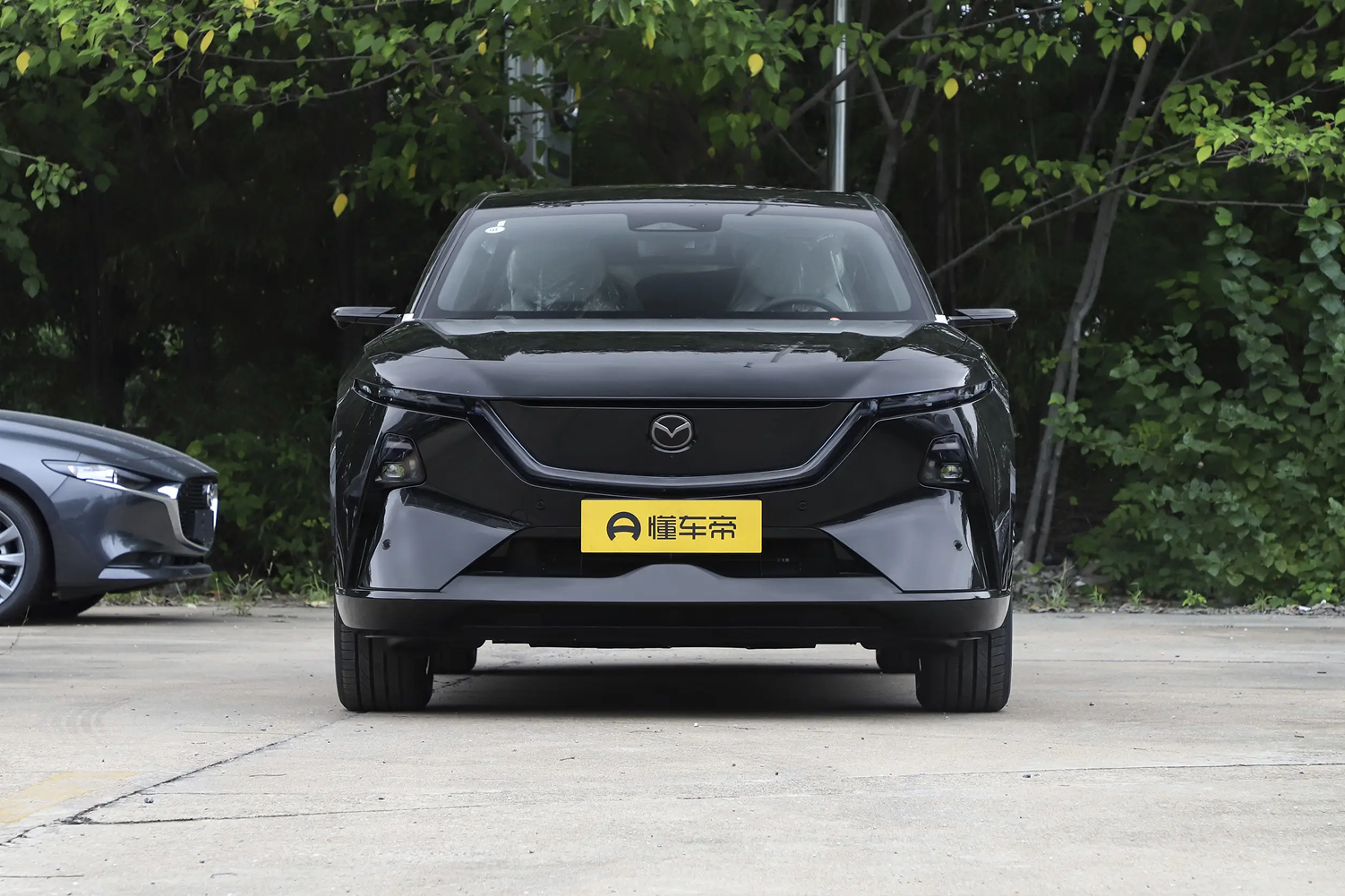 Mazda EZ-60 Hybrid