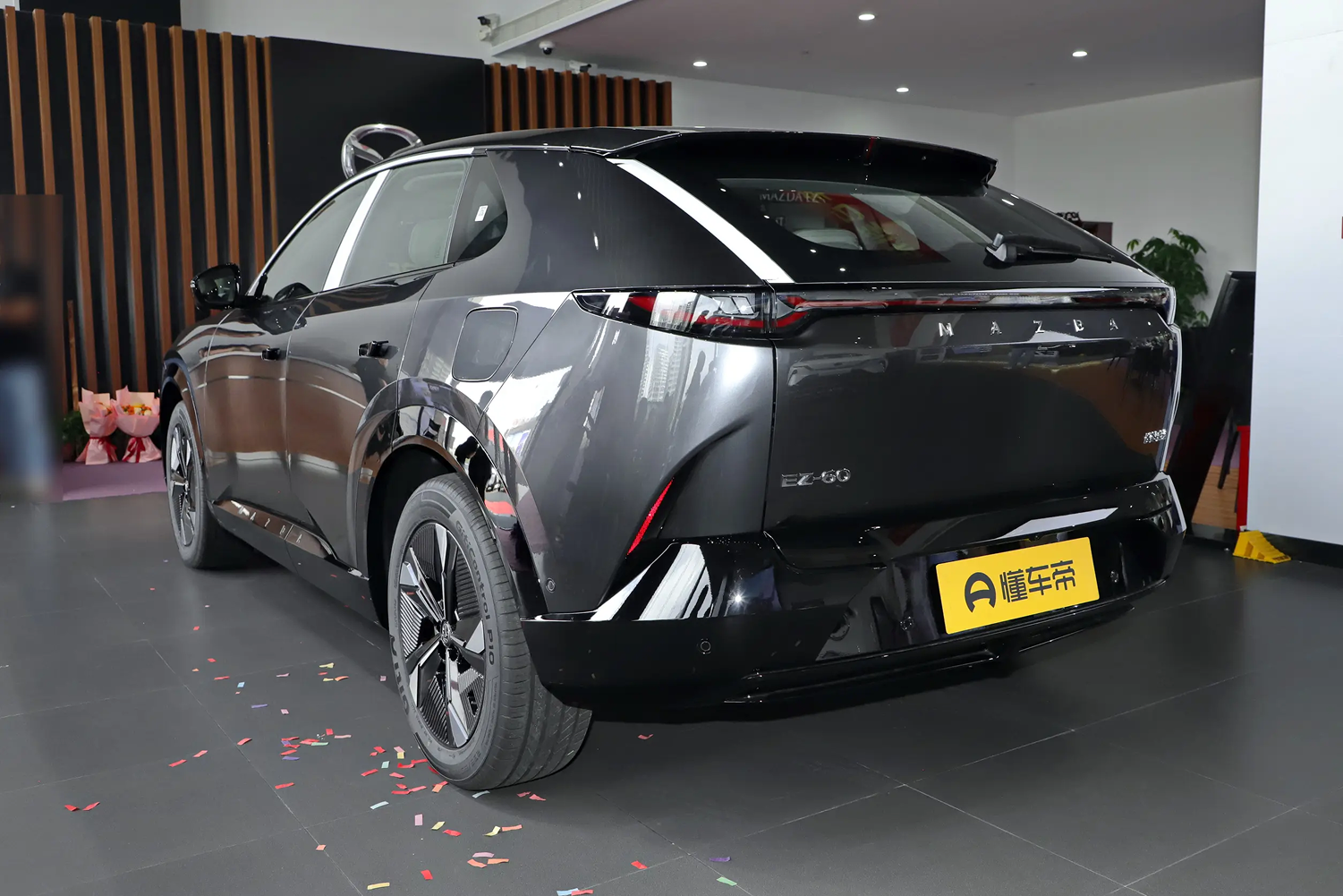  Mazda EZ-60 Hybrid