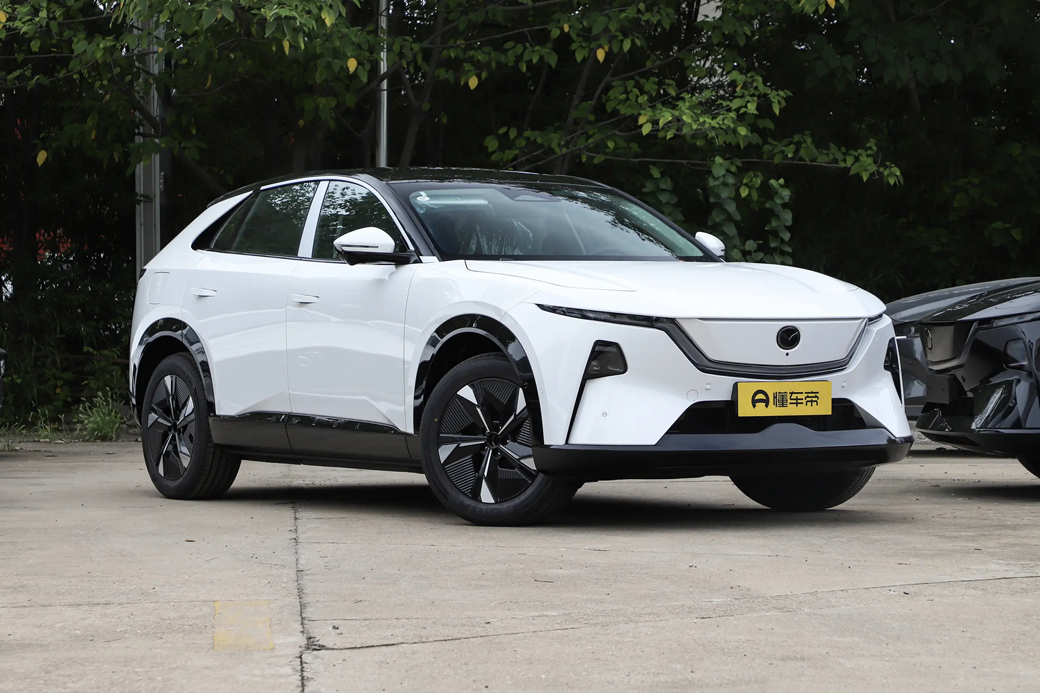  Mazda EZ-60 Hybrid