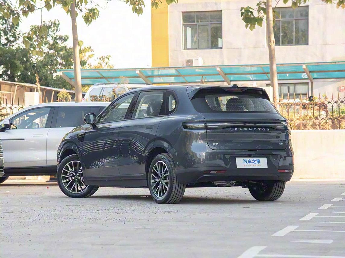  Leapmotor B10 2025