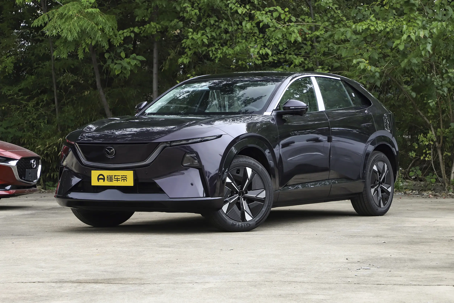  Mazda EZ-60 Hybrid