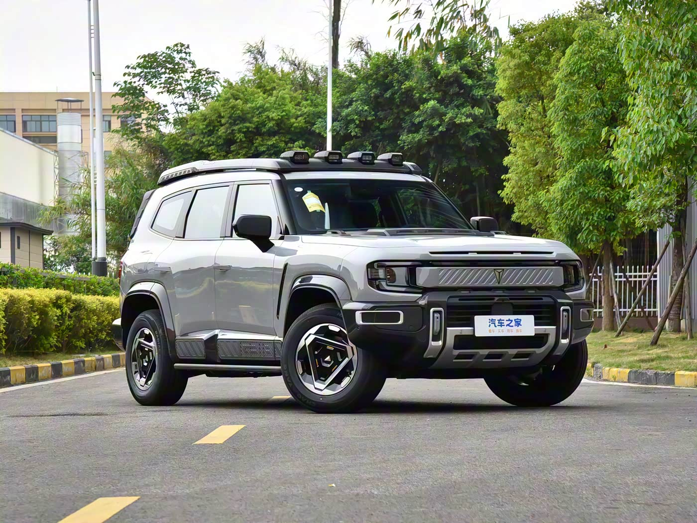  Deepal G318
